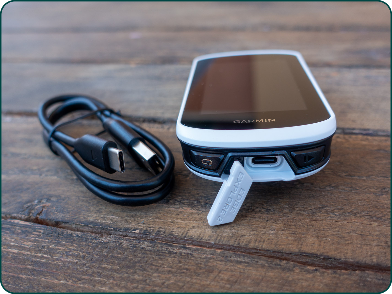 Port de recharge USB-C du Garmin Edge Explore 2
